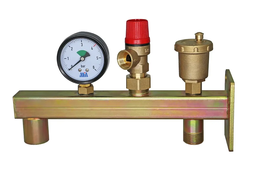 Купить Группа безопасности для подключения расширительного бака 3/4" 3 бар с манометром и воздухоотводчиком Millennium GBKN1034