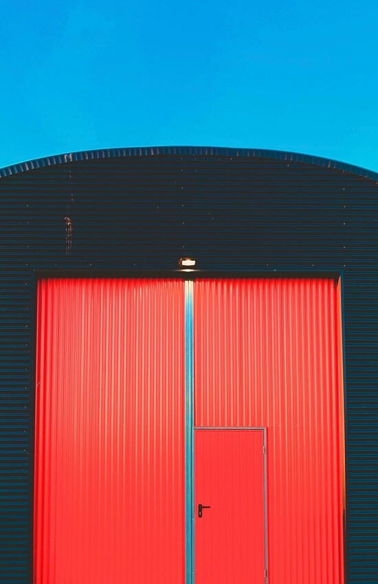 Окрашенный профнастил