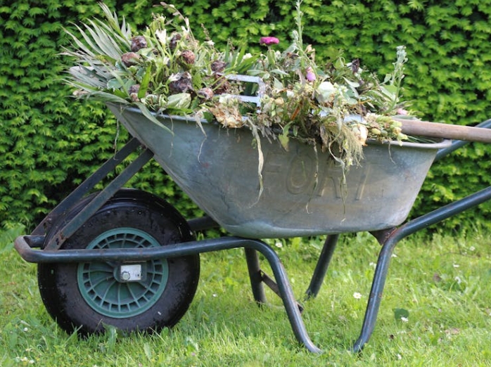 Садовый инструмент